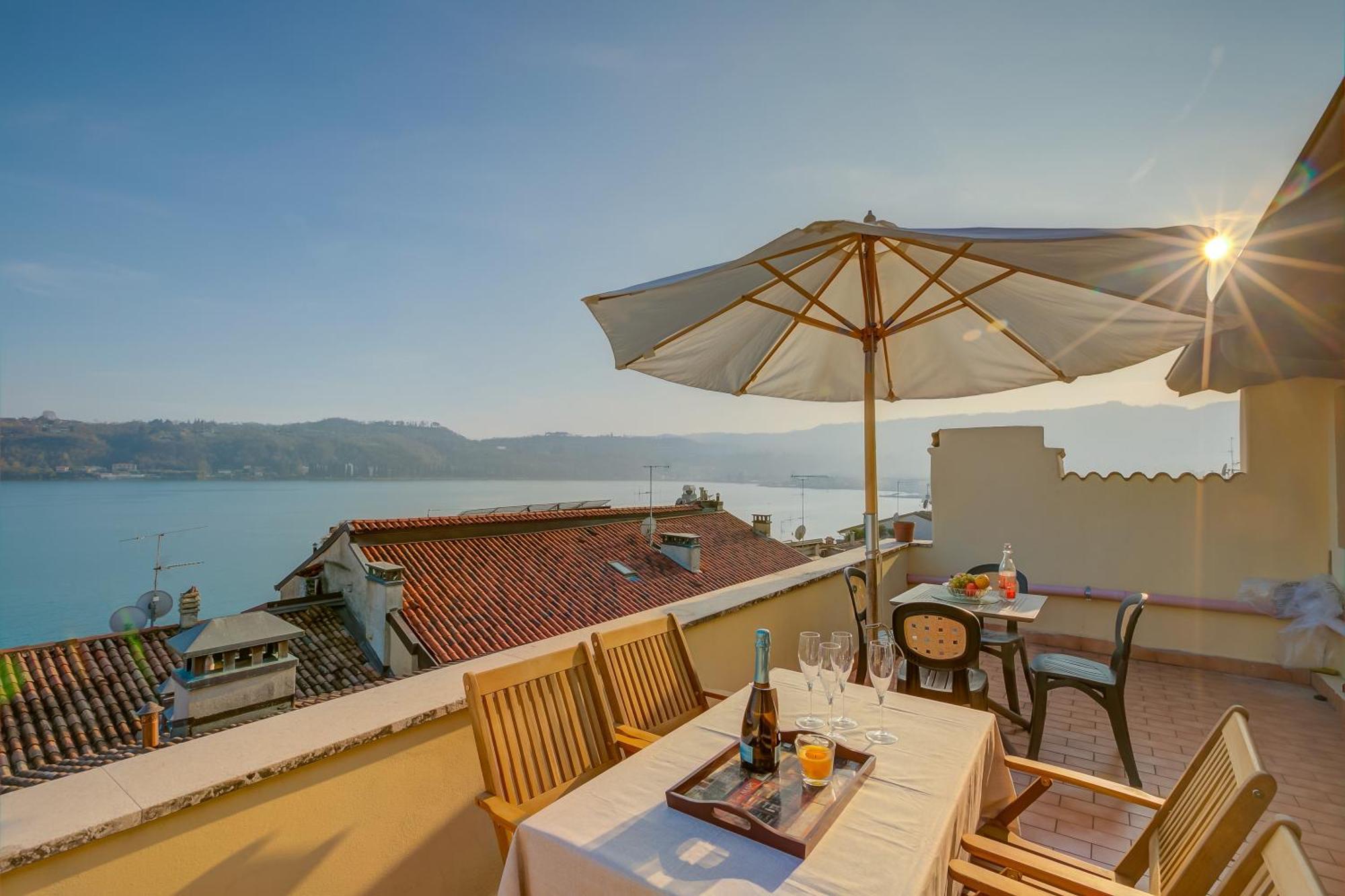 Laetitia Salo-Historic Center Near Lake - Happy Rentals Exterior photo